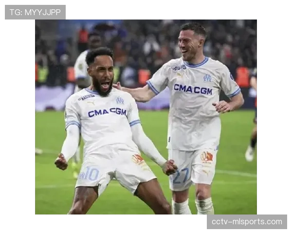 战术板：解析朗斯对阵马赛时的高位防守与反击策略